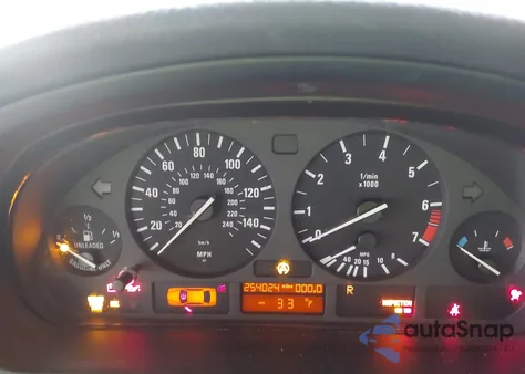 2000 BMW 528Ia из США, поврежденный, VIN WBADM6348YGV00706